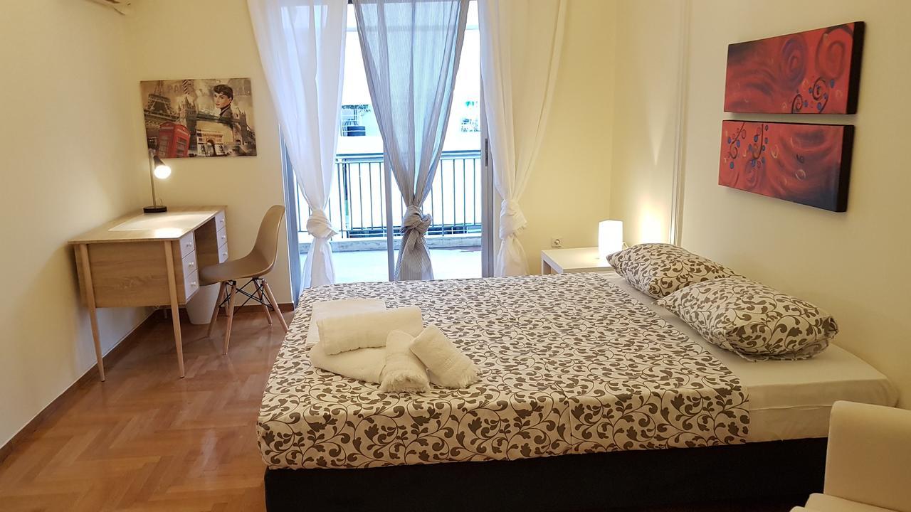 Menta Errathens Apartment - Athens Center, 5 Bd, 2 Bath Kültér fotó