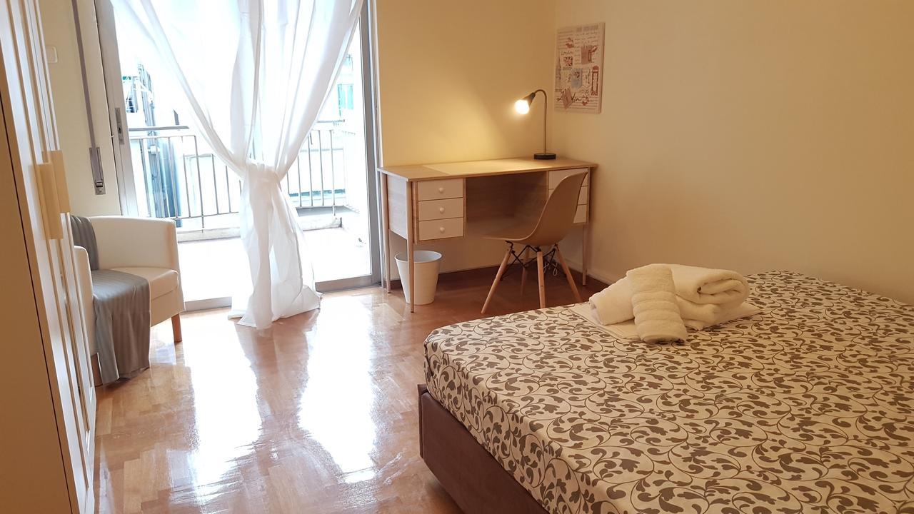 Menta Errathens Apartment - Athens Center, 5 Bd, 2 Bath Kültér fotó