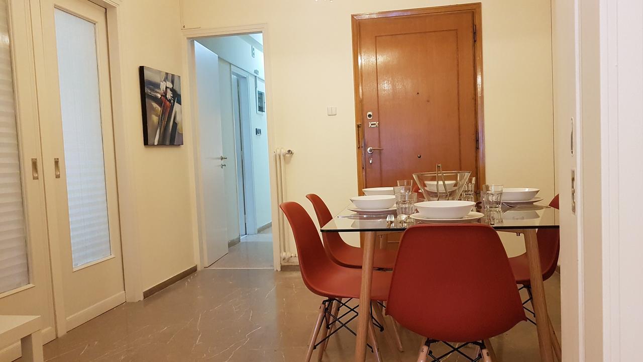 Menta Errathens Apartment - Athens Center, 5 Bd, 2 Bath Kültér fotó